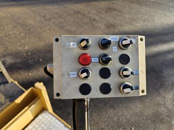 Terberg FM2850-T / 10x4 / PENZ CRANE / KRAN